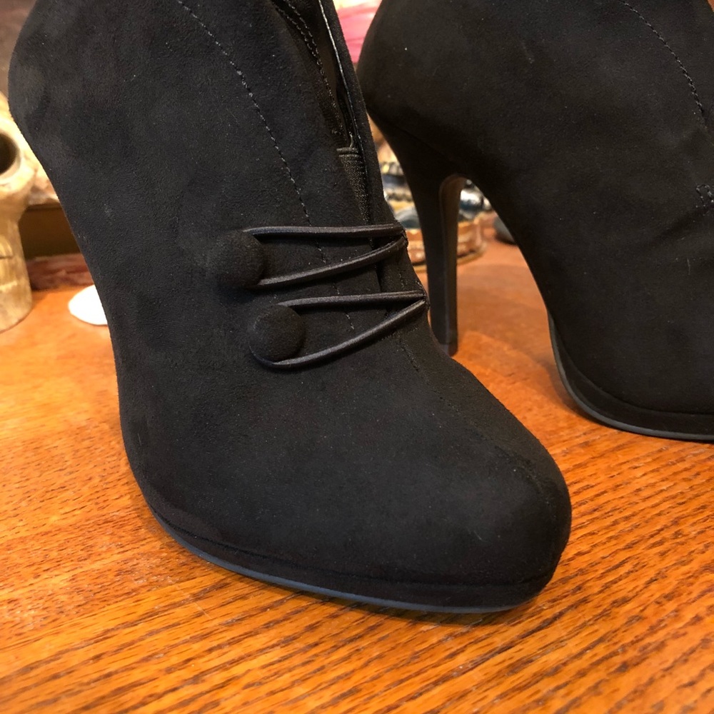 Black ankle boots